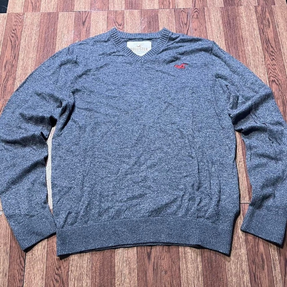 Hollister Blue Heather Y2k V Neck Long Sleeve Sweater medium‎